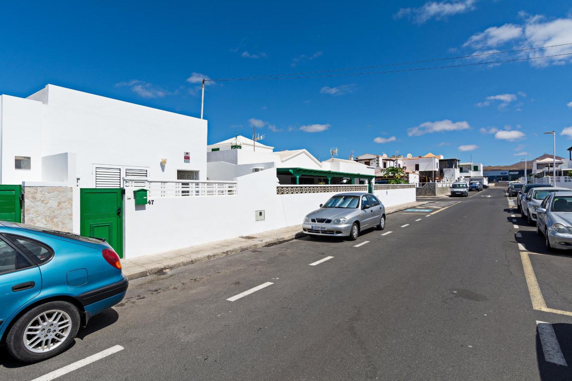 2Br Terrace Home - 10 Min Walk To The Beach Playa Honda  Exteriör bild